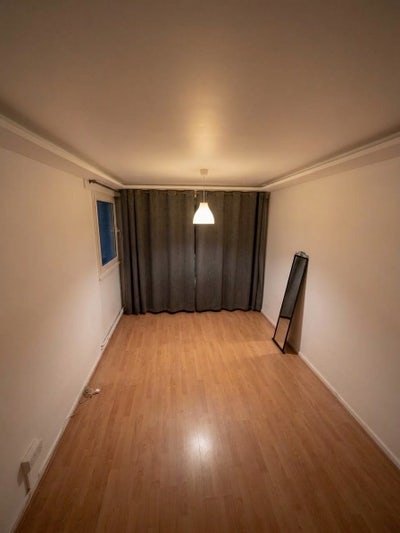 Premium Home for Working Professionals Main Photo