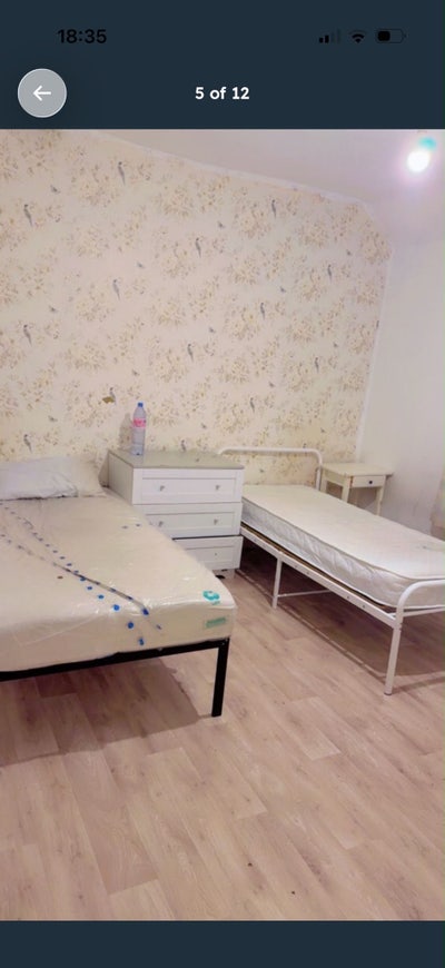 Double bedroom available  Main Photo