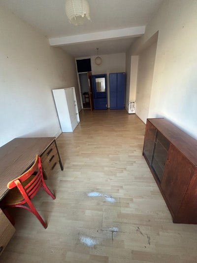 All bills included in price. massive room Main Photo