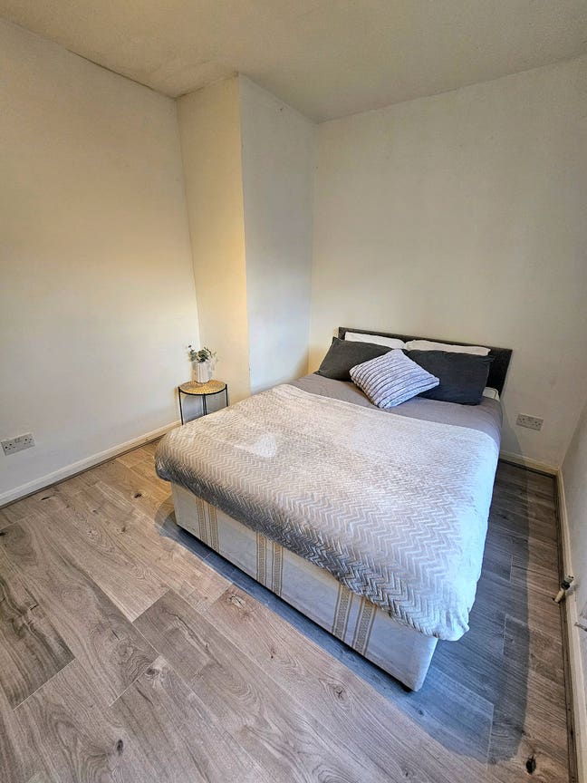 Dalston Double Room Ensuite Available Mid Nov!M Main Photo