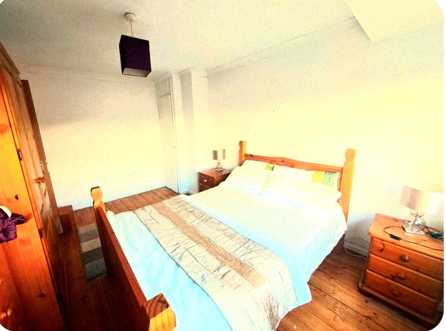Prof or Student near Marina/ Uni &pound;530 Main Photo