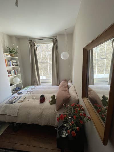 Lovely Room in Bethnal Green House :) Main Photo