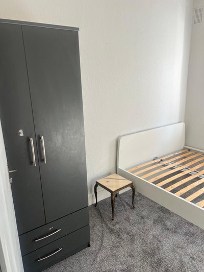 Single room in Asian family house Thornton Heath Main Photo