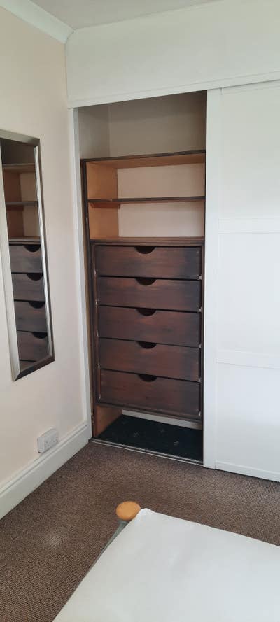 Spacious Double room available Main Photo