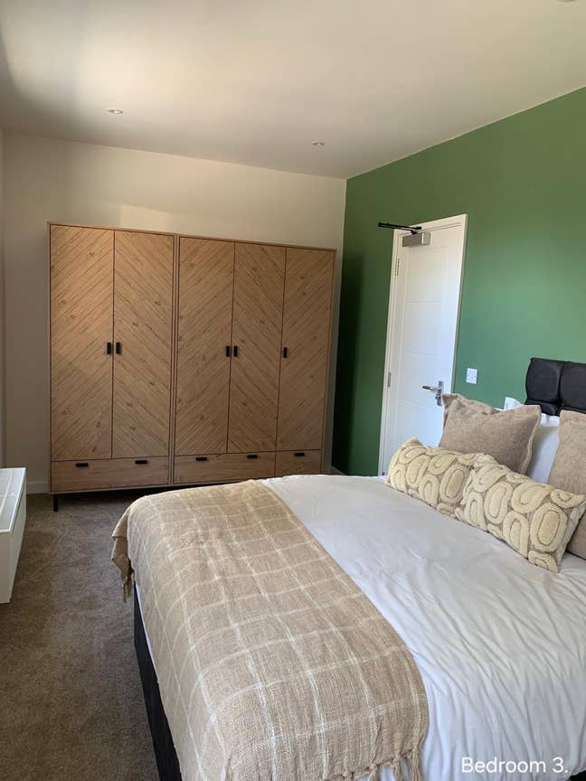 Brand NEW En-Suite Rooms  Main Photo