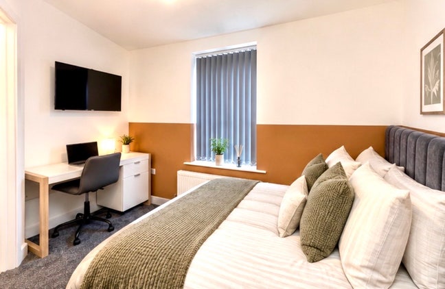 ⭐️ Luxury En-Suite All Bills  - Avail Immediately  Main Photo