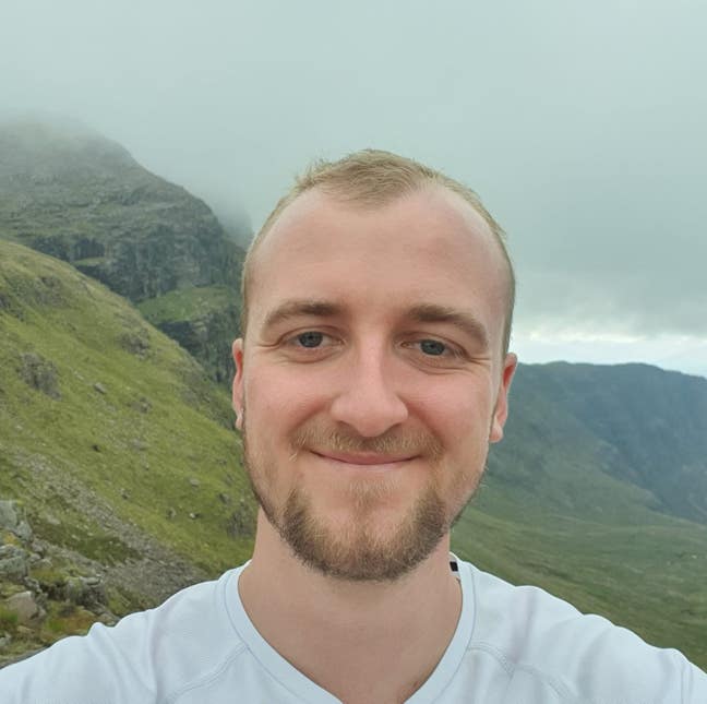 30M academic seeking short stay room Main Photo