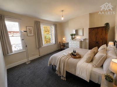 Room available on College Avenue, Leicester Main Photo