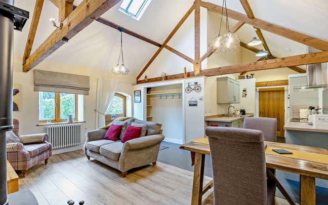1 Bedroom Barn Conversion in Rural Setting Main Photo