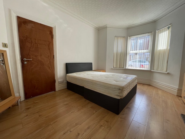 🏠1 Double Rooms  Main Photo