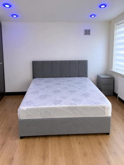  Three  Rooms  for  Rent  in  a  flat  –  M16 7EW Main Photo