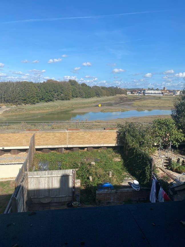 Double Bedroom for rent - Shoreham by sea Main Photo