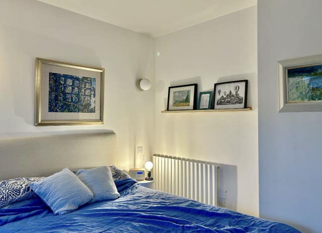 Light and airy flat in Angel  Main Photo