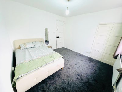 Spaciouse Double Room + All Bills Main Photo