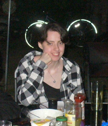22, Professional, looking for houseshare Main Photo