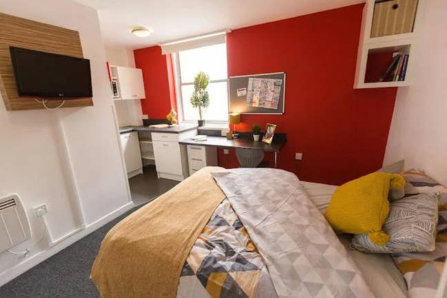 Mercia lodge Studio avaliable Main Photo