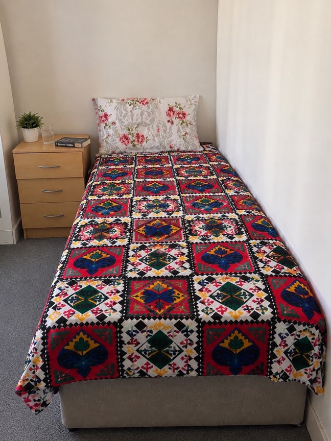 Room Seat Available – East Ham Main Photo