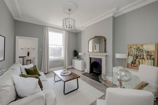 Lovely 2 Bed Flat Gloucester rd Kensington Main Photo
