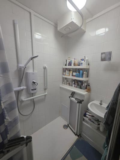Double room to rent Main Photo