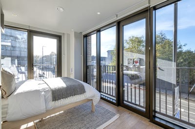 Stunning Ensuite Room available in Camden Town! Main Photo