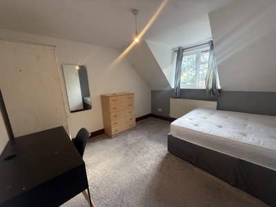 LARGE Double Room  Main Photo