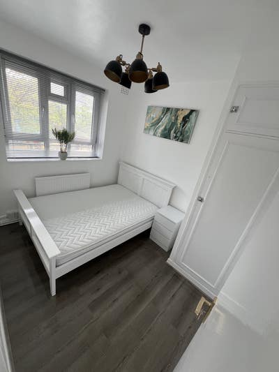 Double room in Zone 1, flat after renovation! Main Photo