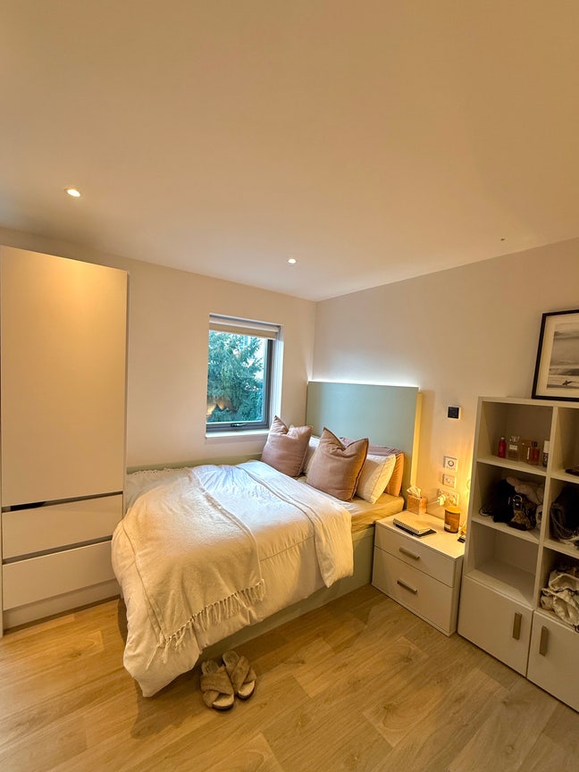 Studio near Park St & UoB, all bills included Main Photo