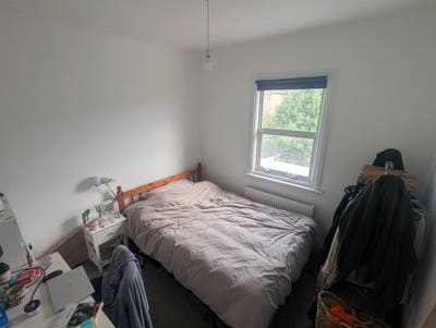 Looking for friendly housemate in nice bright home Main Photo