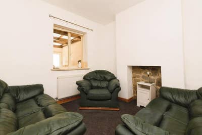 Single Bed Room Main Photo