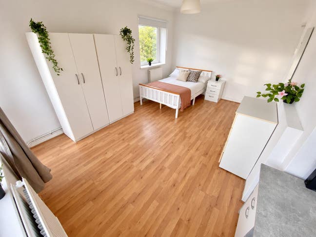 Spacious Master Room - Highbury N5 Main Photo