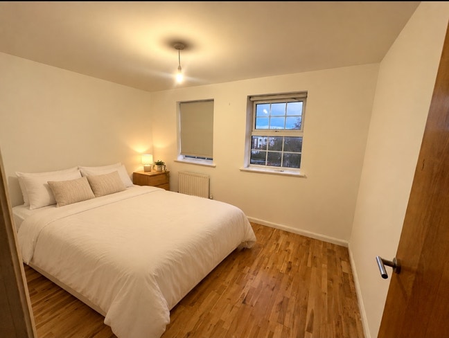Double room available with all bills included Main Photo
