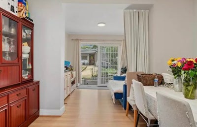 Bright & Spacious Furnished Double Room in NW9 – A Main Photo