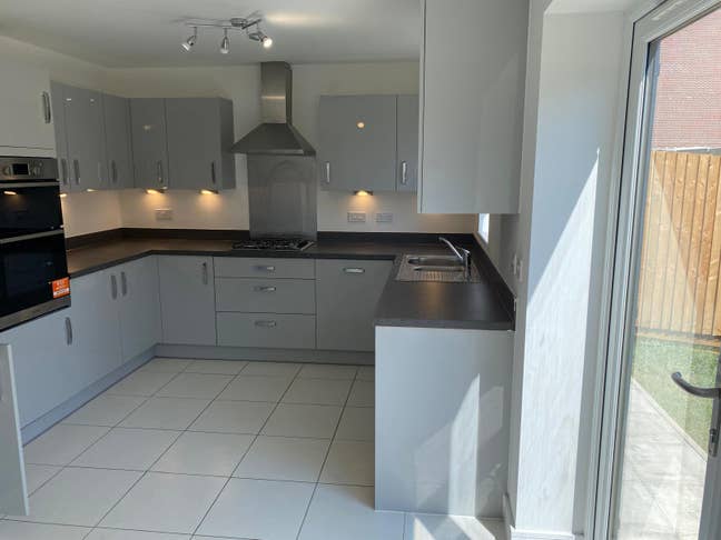 Very Large and Very Morden New House to Rent  Main Photo