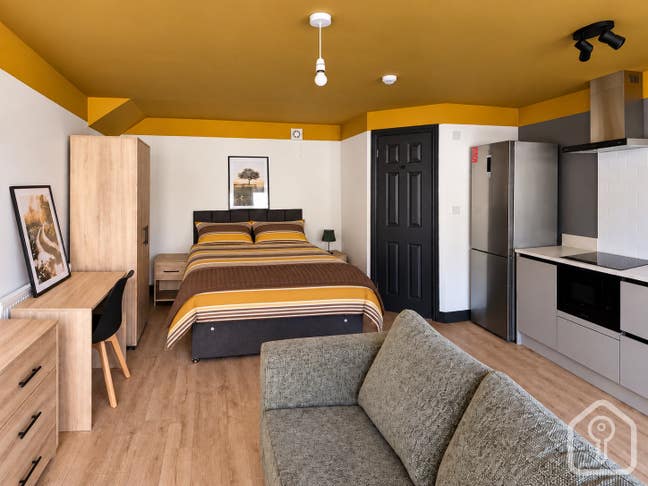 Brand new flats with kitchenette- bills included Main Photo