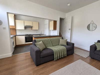 3 Bed House in Burley Available November Main Photo