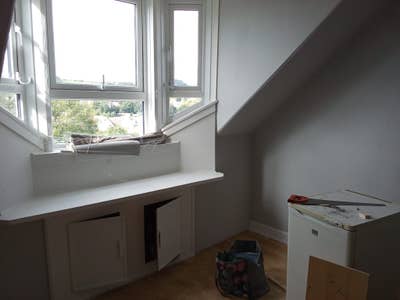 1 bed flat, top floor, great views  Main Photo