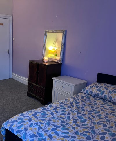 &pound;395 double room  bills included      Main Photo