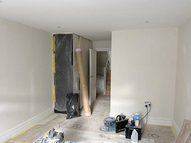 Beautiful En-Suite Room in Refurbished Home Main Photo