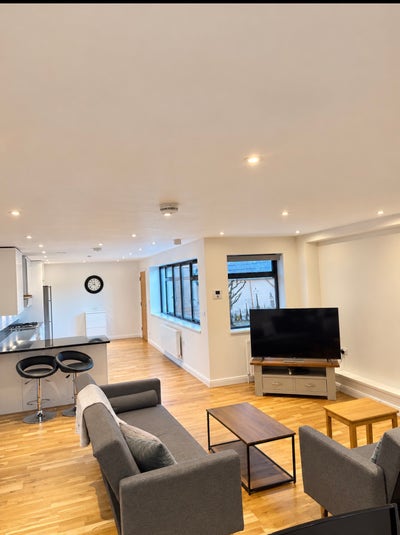 City Centre Double Room Available Main Photo