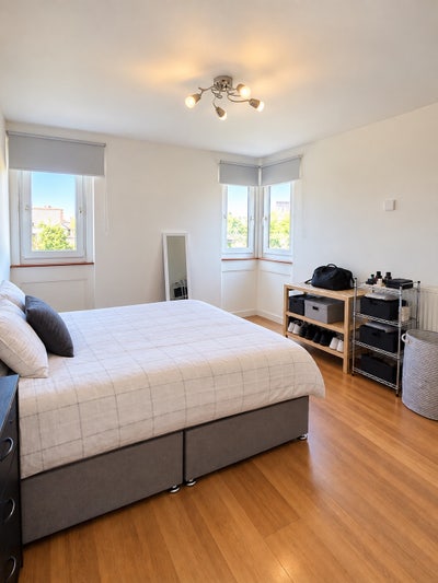 3-Bed Flat | Stockwell & Nine Elms | SW8 Main Photo