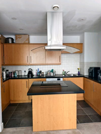 Room Available in Stratford Main Photo