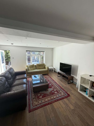 Sociable House  / Cheap room Main Photo