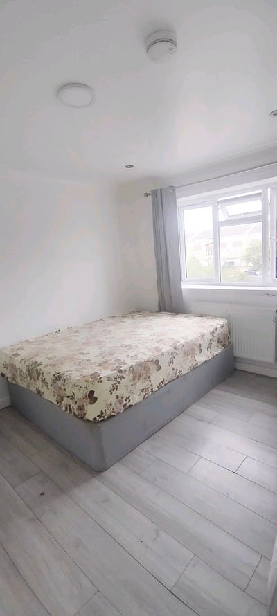 Rooms For Rent  Main Photo