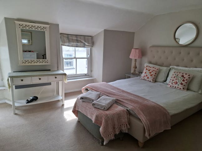1 Bedroom Cottage Porthleven Main Photo