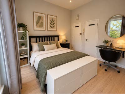 Lovely Self Contained Flat Main Photo