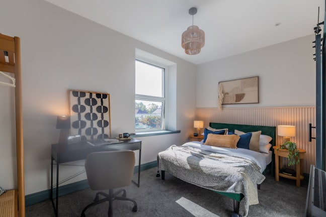 Brand new 2 bed flat, perfect for couples/sharers! Main Photo