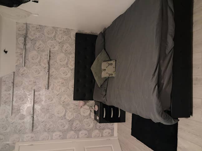 Double Room to rent clean and furnished  Main Photo