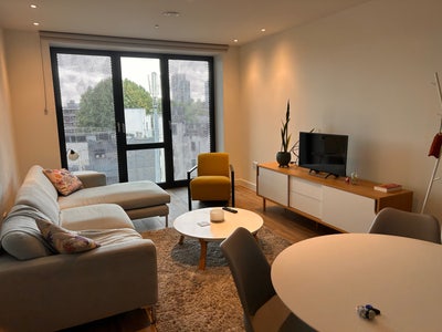Modern apartment in Bethnal Green Main Photo