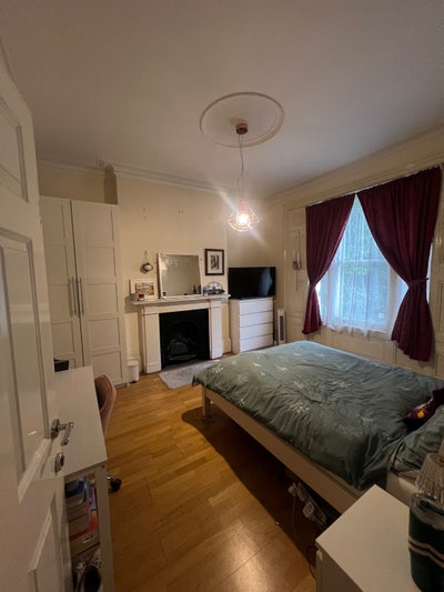 Lovely Double Room in Kentish Town Main Photo