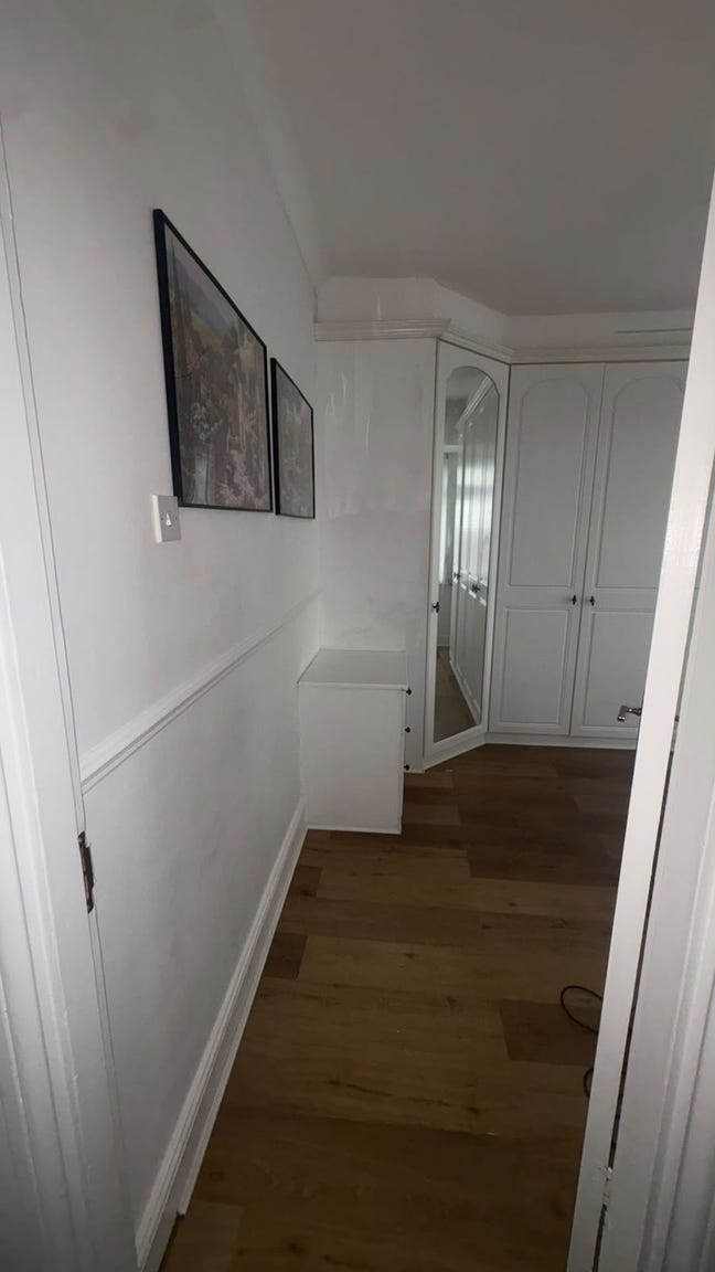 Double Room to Let Main Photo